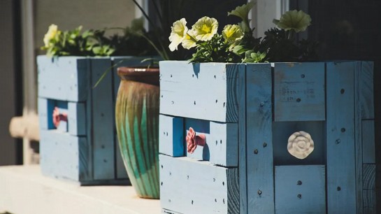 Crie sua própria decoração ou apoie artistas locais na hora de decorar com o Hi-lo.